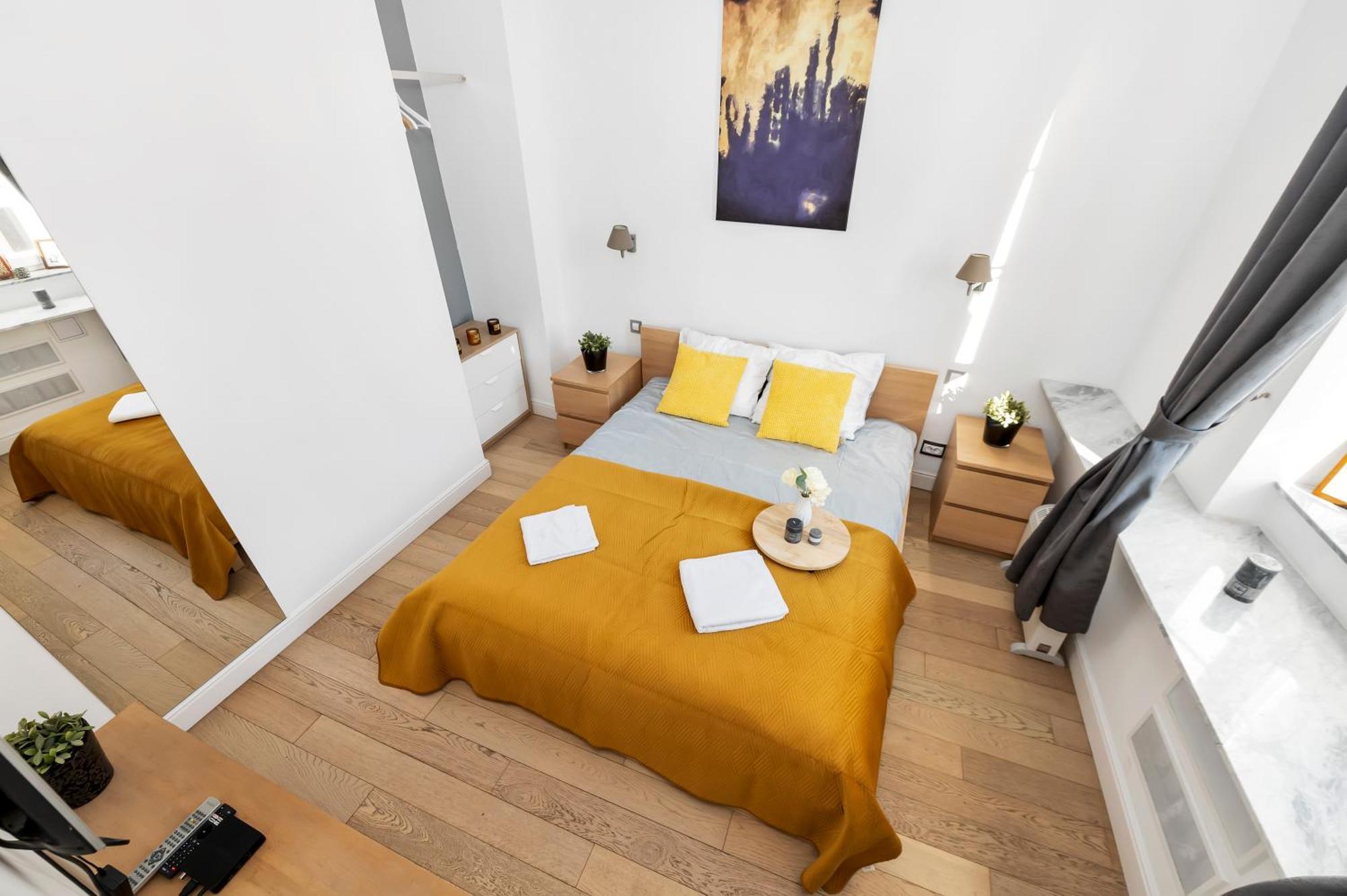 Amazing Apartment On Plac Zamkowy Varsó Kültér fotó
